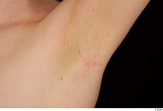 Violet nude underarm 0001.jpg